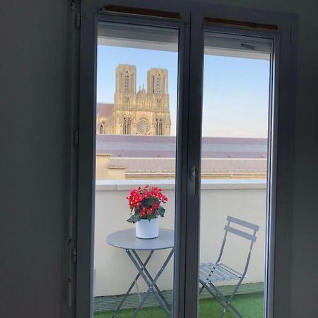 Studio Cosy Vue Cathedrale Реймс Экстерьер фото