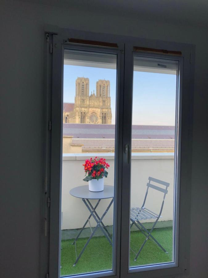 Studio Cosy Vue Cathedrale Реймс Экстерьер фото