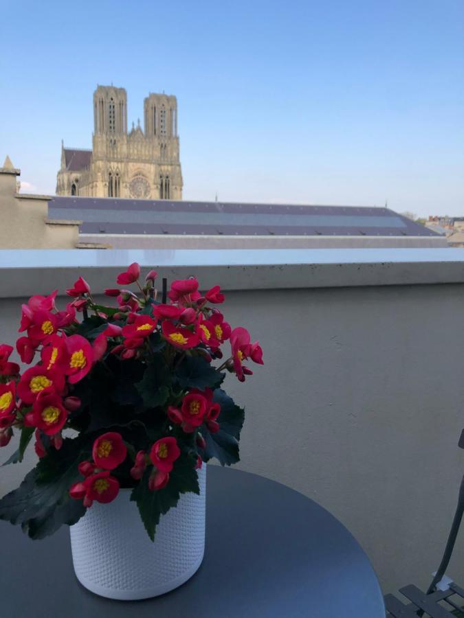Studio Cosy Vue Cathedrale Реймс Экстерьер фото